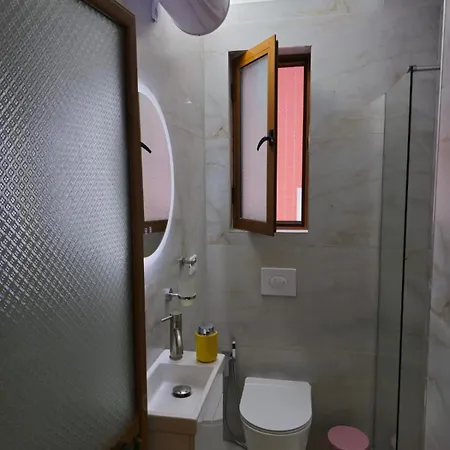 Myslym Shyri Cozy Lovely Orange