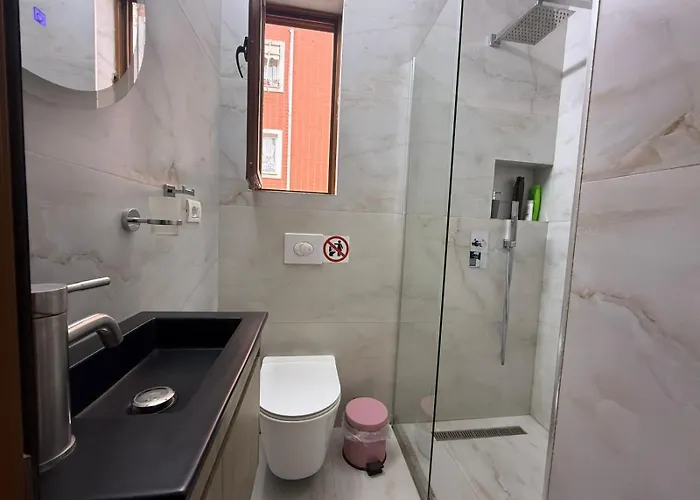 Myslym Shyri Cozy Lovely Orange 아파트 *